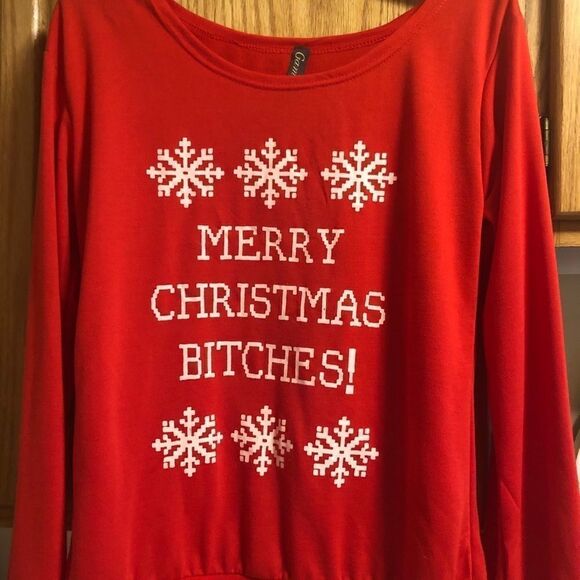 Christmas Top with cute saying . - Picture 2 of 4